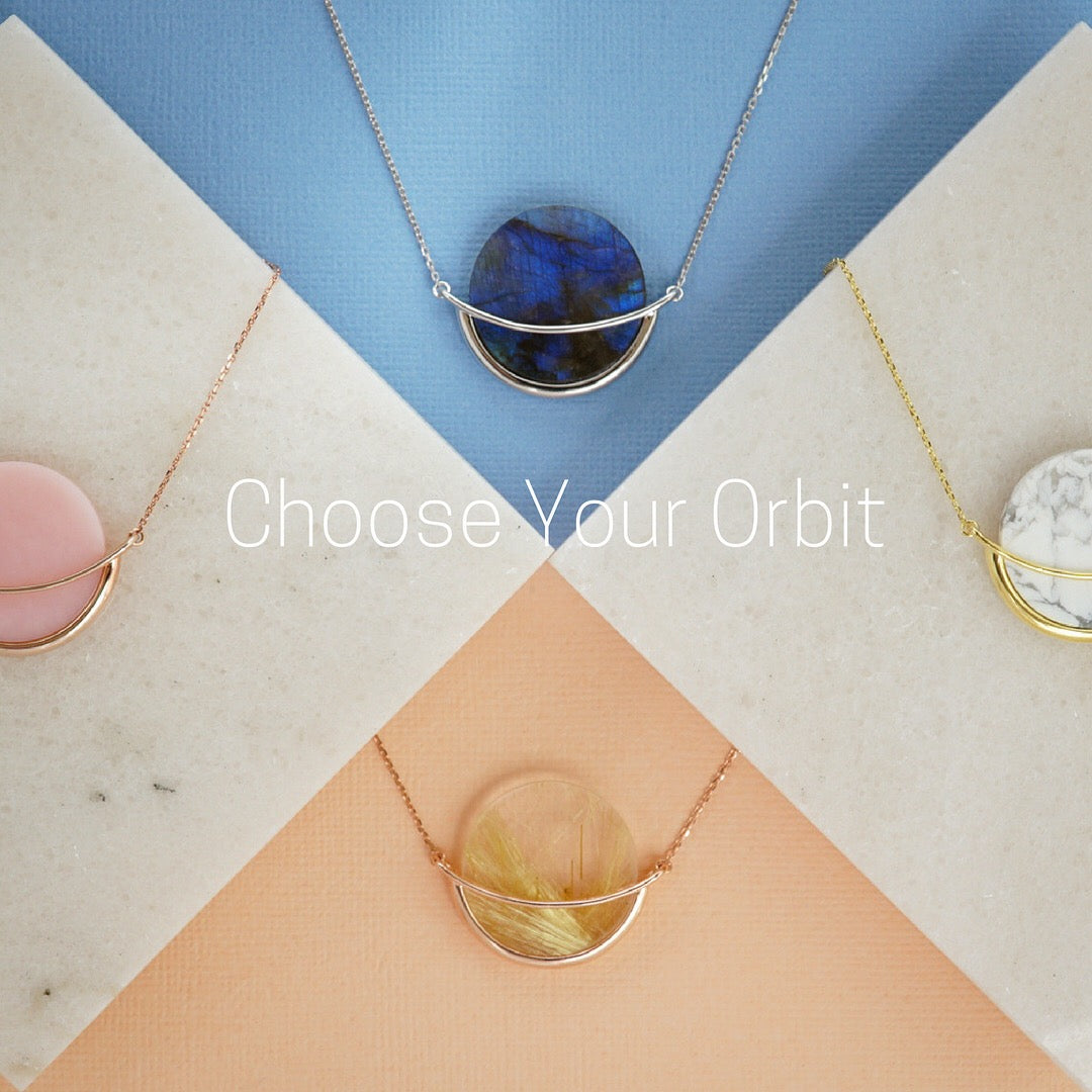 Dancing Orbit ⋅ Lapis Lazuli ⋅ Necklace - Gems In Style