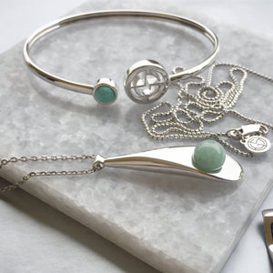 GEMS IN STYLE Necklace with AVENTURINE and Cuff with Turquoise, 925 Sterling Silver with Rhodium plating. Modern Minimalist Gemstone Jewellery.
